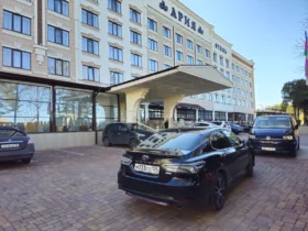 
									Toyota Камри full								